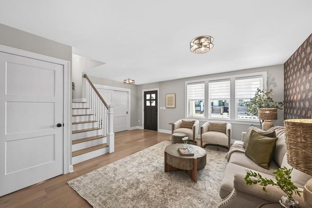 2322 S Lenox STREET, Milwaukee, WI 53207