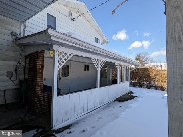 107 S 10TH ST, Coplay, PA 18037