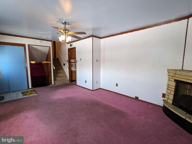 107 S 10TH ST, Coplay, PA 18037