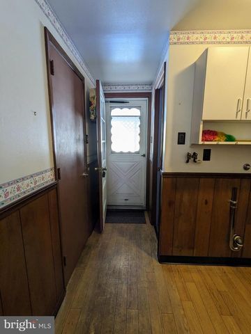 107 S 10TH ST, Coplay, PA 18037