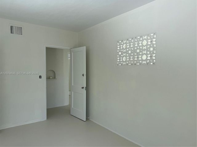 6312 Alton Rd, Miami Beach, FL 33141