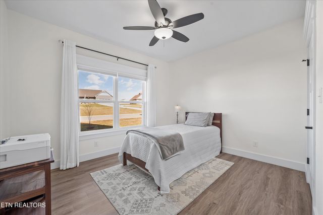 856 Pinebrooke Drive, Maryville, TN 37801