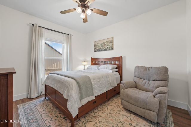 856 Pinebrooke Drive, Maryville, TN 37801