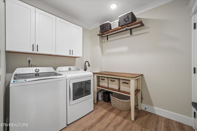 856 Pinebrooke Drive, Maryville, TN 37801