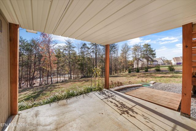 856 Pinebrooke Drive, Maryville, TN 37801