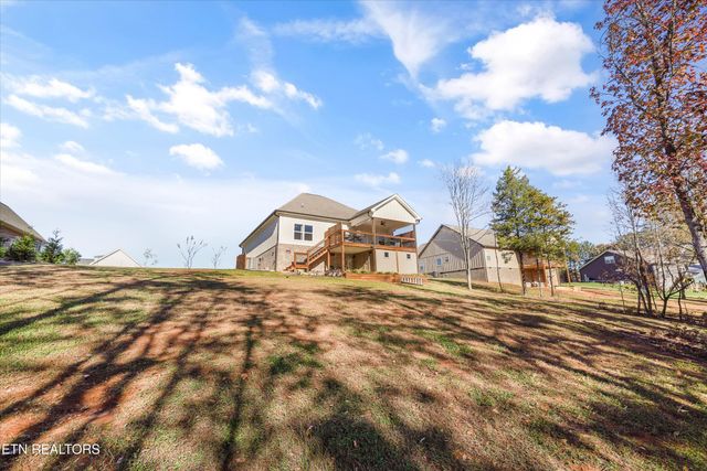 856 Pinebrooke Drive, Maryville, TN 37801