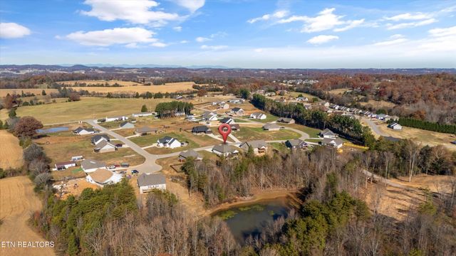 856 Pinebrooke Drive, Maryville, TN 37801