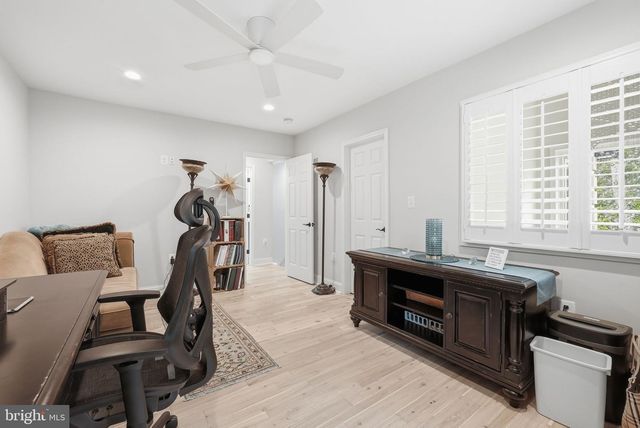10129 DWIGHT AVE, Fairfax, VA 22032