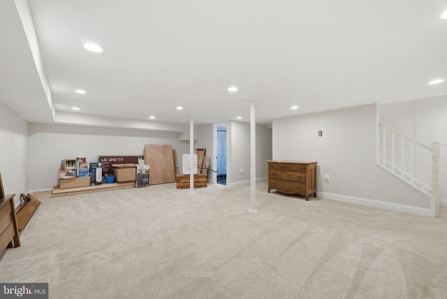 10129 DWIGHT AVE, Fairfax, VA 22032