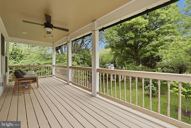 10129 DWIGHT AVE, Fairfax, VA 22032