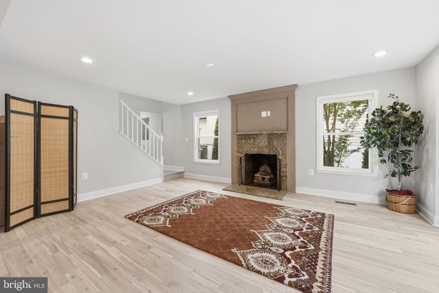 10129 DWIGHT AVE, Fairfax, VA 22032