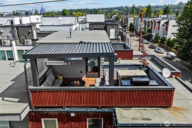 724 S Willow Street, Seattle, WA 98108