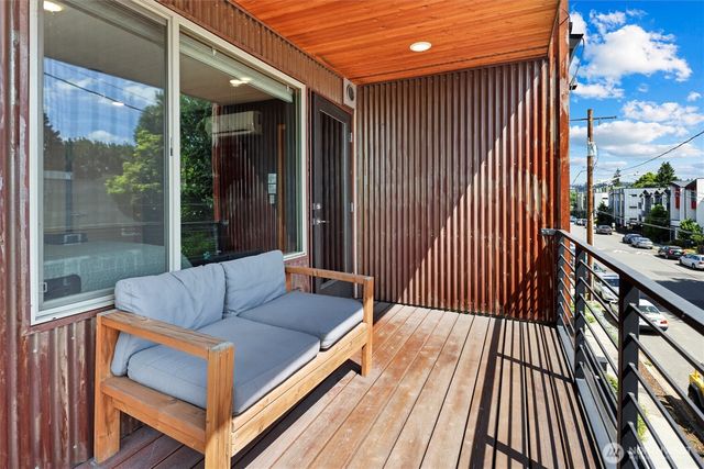 724 S Willow Street, Seattle, WA 98108