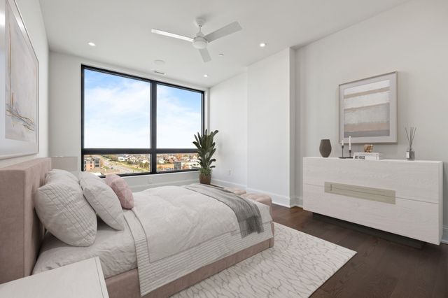 595 60th Street S 404, West Des Moines, IA 50266