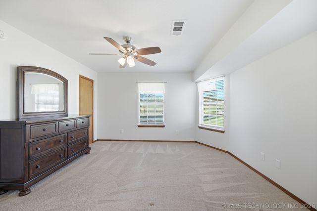 11650 Skyline Drive, Collinsville, OK 74021