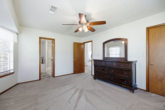 11650 Skyline Drive, Collinsville, OK 74021