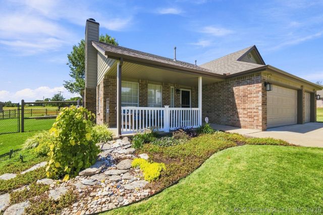 11650 Skyline Drive, Collinsville, OK 74021