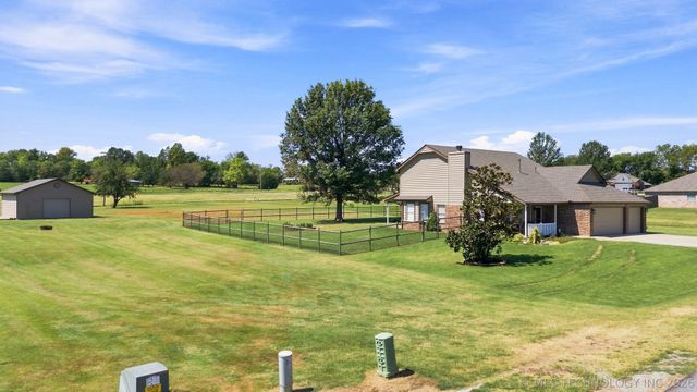 11650 Skyline Drive, Collinsville, OK 74021