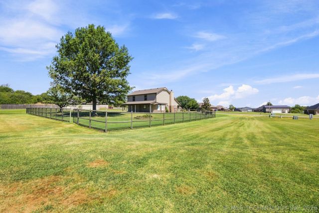 11650 Skyline Drive, Collinsville, OK 74021