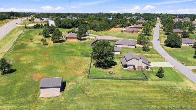 11650 Skyline Drive, Collinsville, OK 74021
