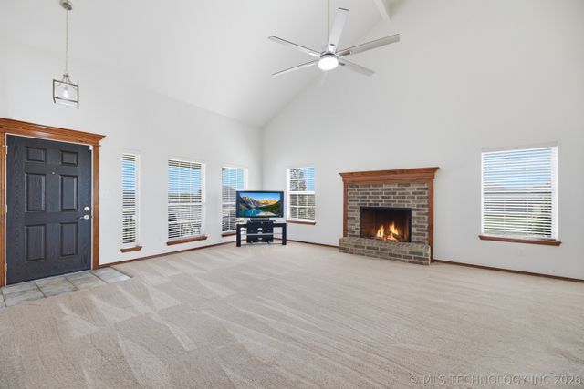 11650 Skyline Drive, Collinsville, OK 74021