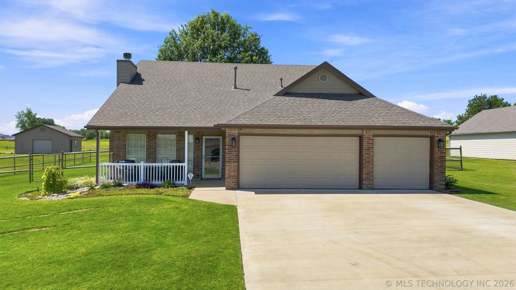 11650 Skyline Drive, Collinsville, OK 74021