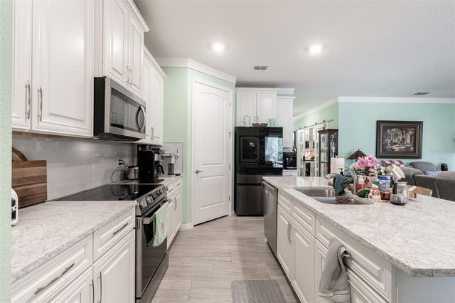 17751 BLAZING STAR CIRCLE, Clermont, FL 34714