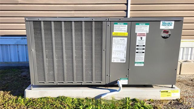 37 SHELL ROAD, Okeechobee, FL 34974