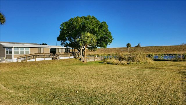 37 SHELL ROAD, Okeechobee, FL 34974