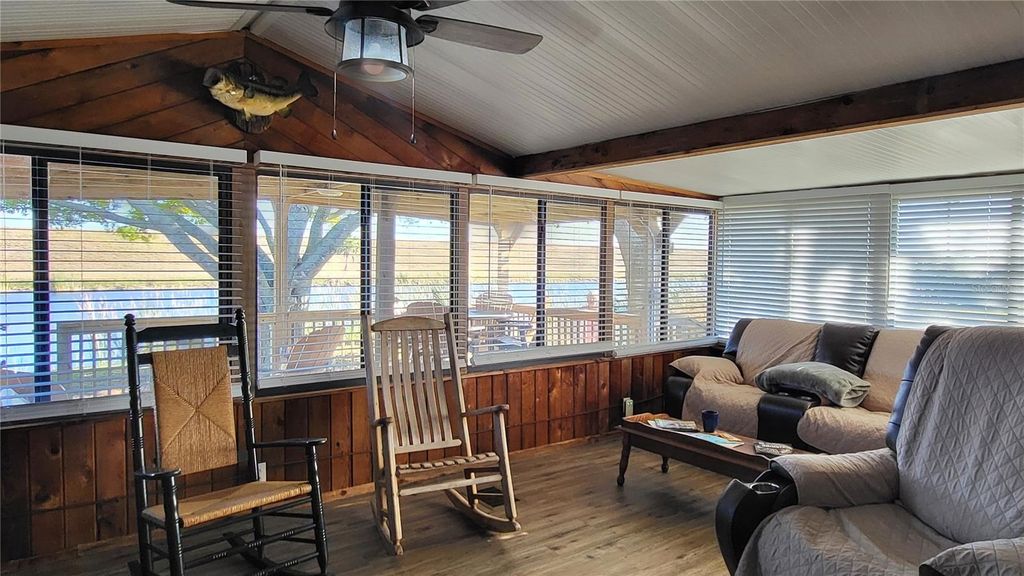 Image 25 of property listing at 37 SHELL ROAD, Okeechobee, FL 34974