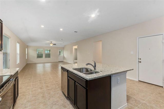 837 Hillrose DR, Leander, TX 78641