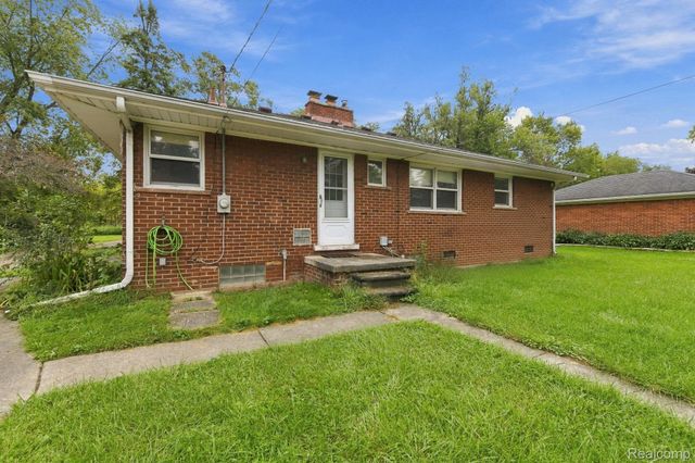 20290 Meridian Road, Grosse Ile Township, MI 48138