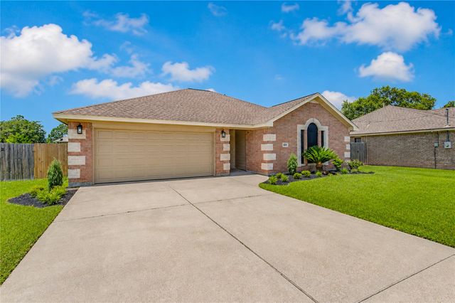 4114 Twin Drive E, Santa Fe, TX 77510