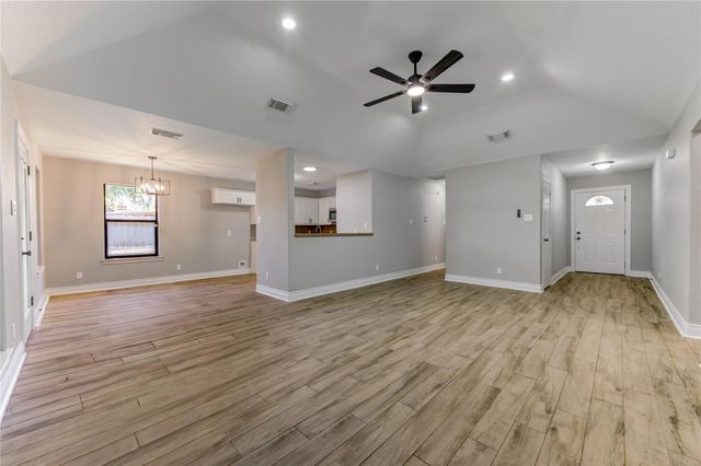 4114 Twin Drive E, Santa Fe, TX 77510