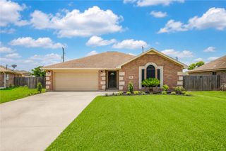 4114 Twin Drive E, Santa Fe, TX 77510