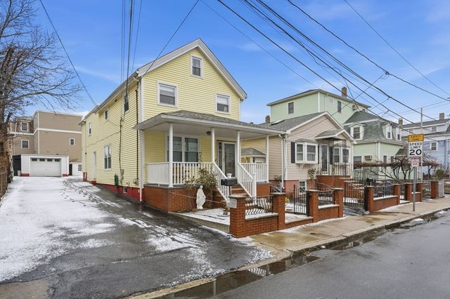 71-73 Oak St, Somerville, MA 02143