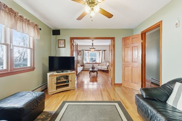 71-73 Oak St, Somerville, MA 02143