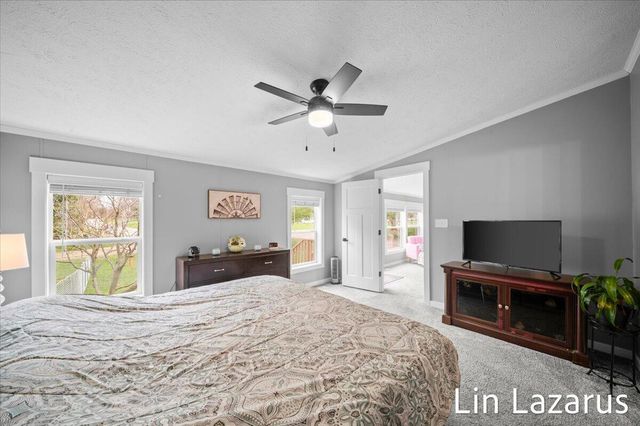 65484 Parkwood Court, Paw Paw, MI 49079