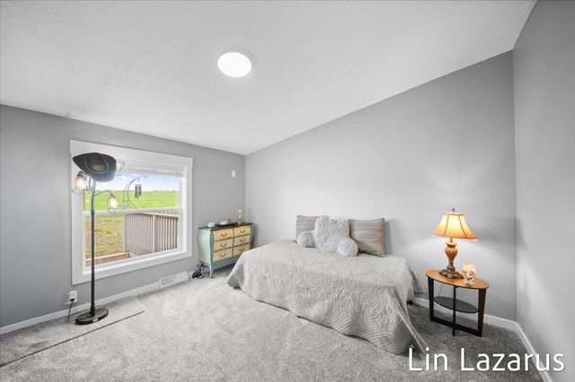 65484 Parkwood Court, Paw Paw, MI 49079