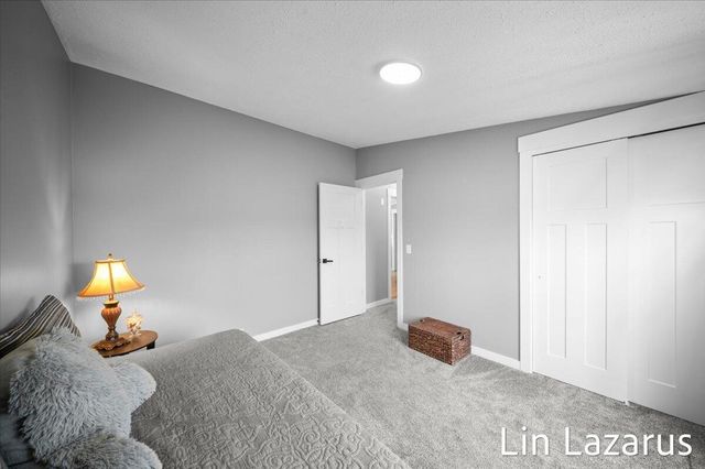 65484 Parkwood Court, Paw Paw, MI 49079