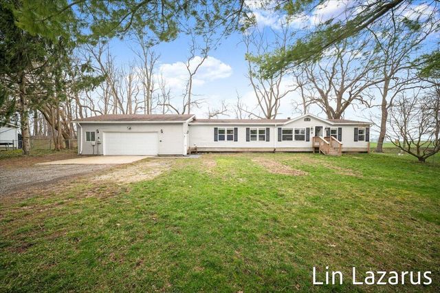 65484 Parkwood Court, Paw Paw, MI 49079