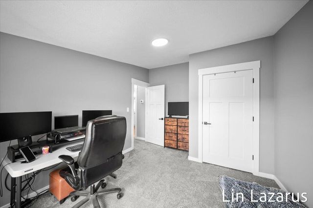 65484 Parkwood Court, Paw Paw, MI 49079