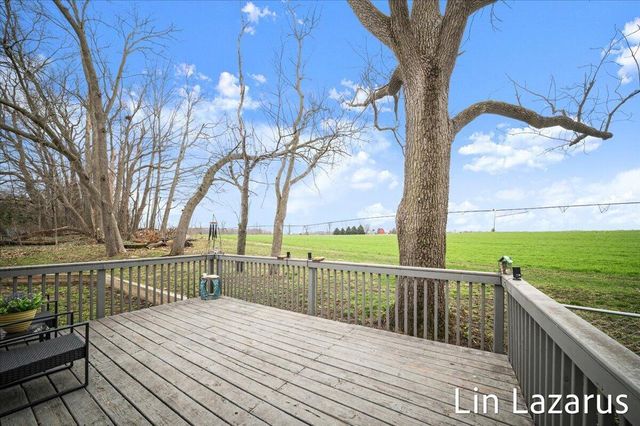 65484 Parkwood Court, Paw Paw, MI 49079