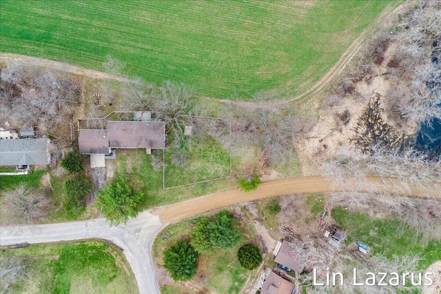 65484 Parkwood Court, Paw Paw, MI 49079