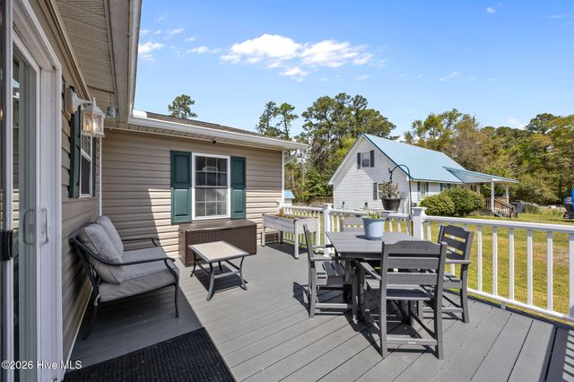 722 Chatham Street, Newport, NC 28570