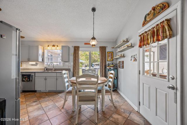 722 Chatham Street, Newport, NC 28570