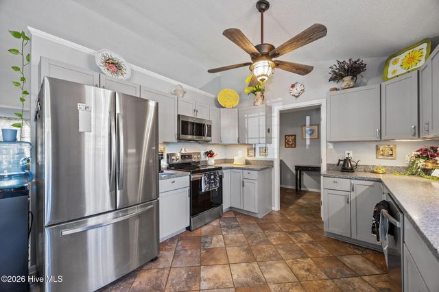 722 Chatham Street, Newport, NC 28570