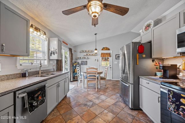 722 Chatham Street, Newport, NC 28570