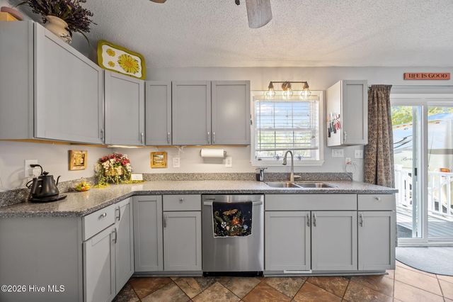 722 Chatham Street, Newport, NC 28570