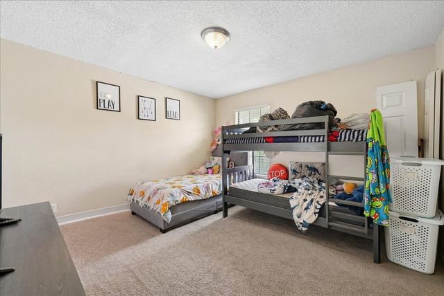 930 Southmoor Drive, Arlington, TX 76010
